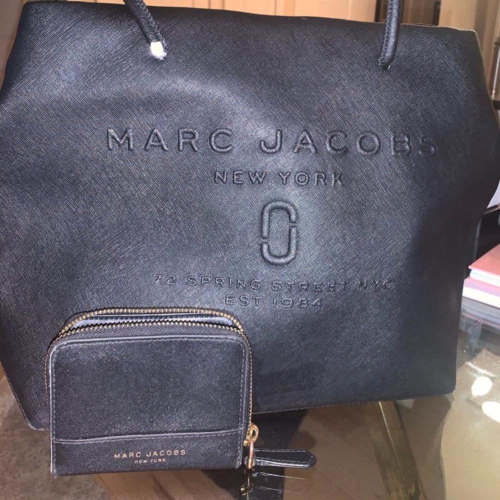 Marc Jacobs Logo Saffiano Leather Bag & Wallet